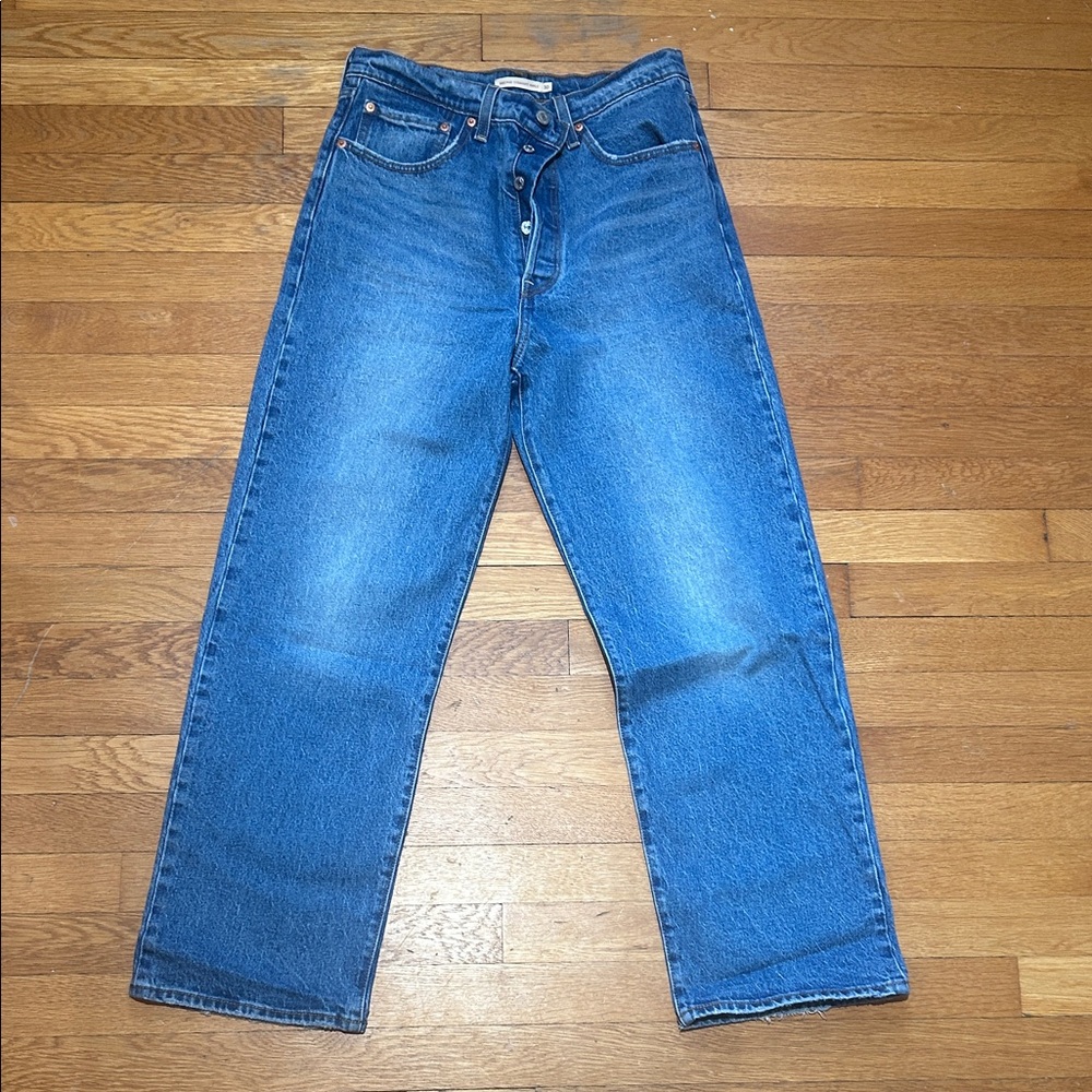 Levi's Women’s Ribcage Straight Ankle Jeans in Deep Blue - Picture 1 of 3